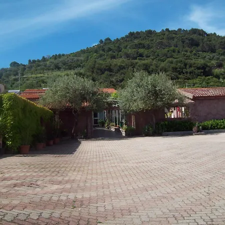 Apartahotel Abbamala Village