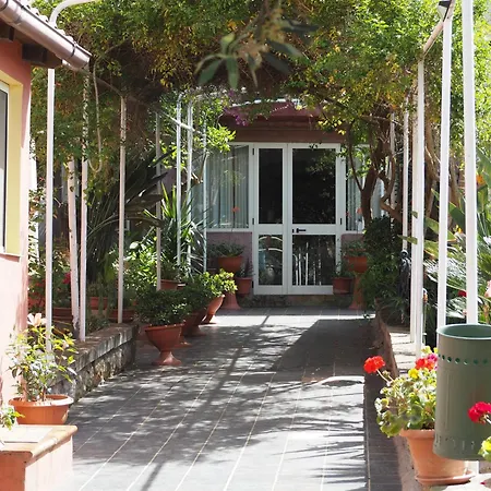 Abbamala Village Bosa